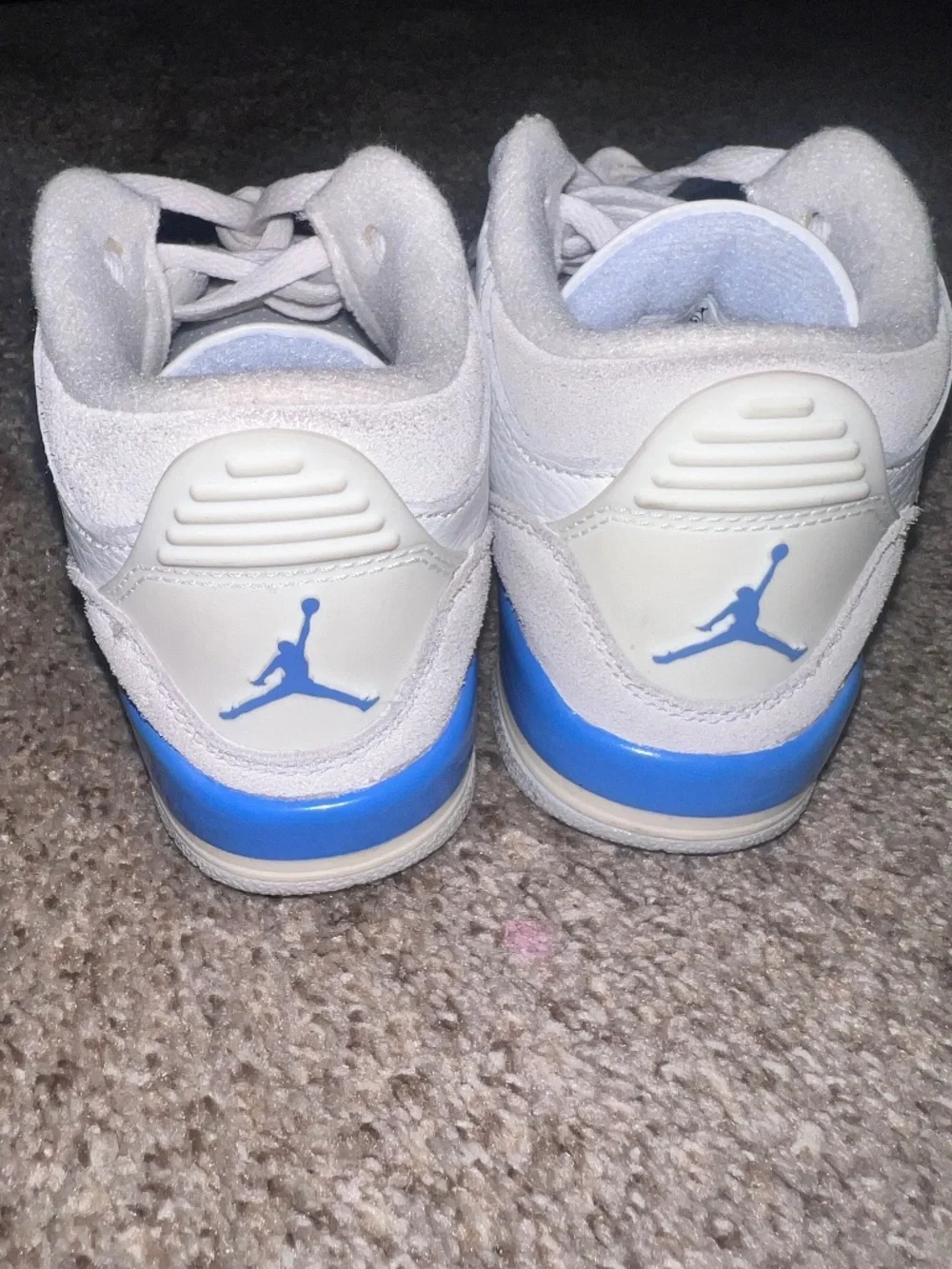 Jordan 3 Retro UNC Blue sneakers